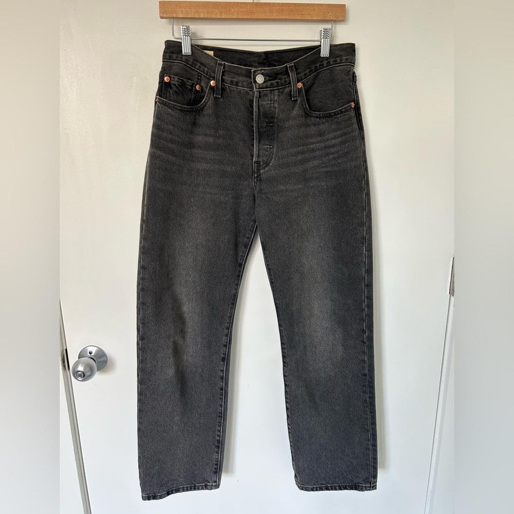 Levi's 501 90 Women's Black Straight-Leg Jean